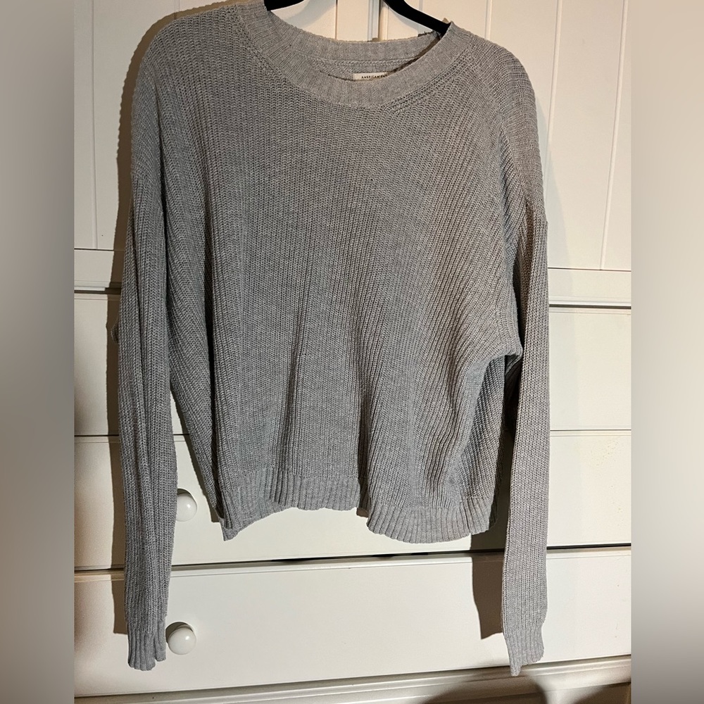 gray american eagle sweater